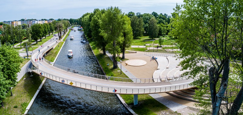 Kładka piesza nad Kanałem Łuczańskim